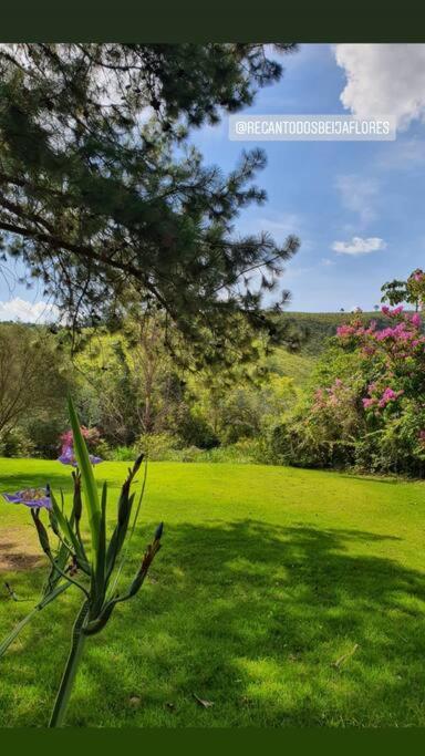 Recanto Dos Beija Flores, Chale Lantana B Monte Alegre do Sul Zewnętrze zdjęcie