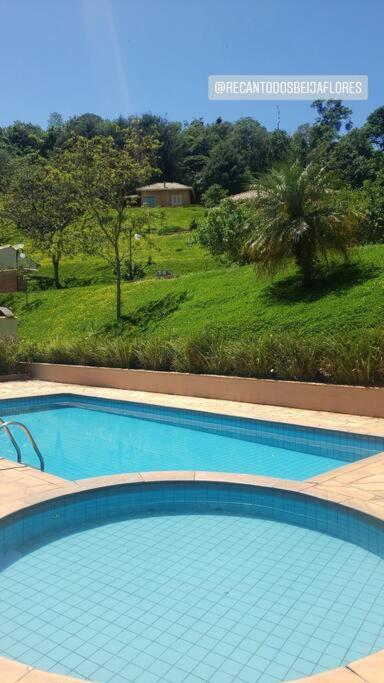 Recanto Dos Beija Flores, Chale Lantana B Monte Alegre do Sul Zewnętrze zdjęcie